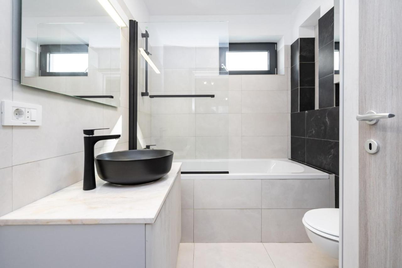 Central Apartment Diamond บูคาเรสต์ ภายนอก รูปภาพ